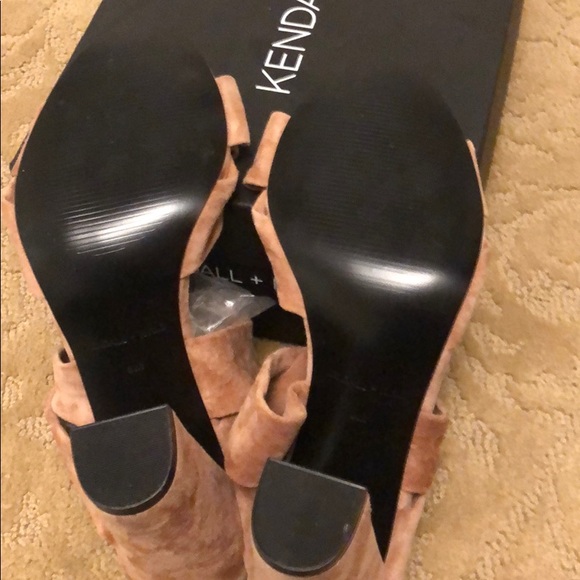 Kendall and Kylie shoes - Picture 4 of 5